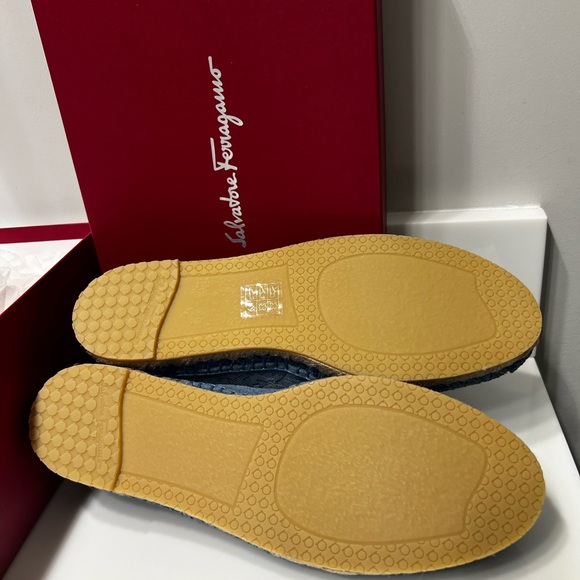 Salvatore Ferragamo blue logo embossed suede sue espadrille flats - Picture 10 of 10
